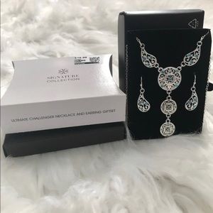 Ultimate  Challenger necklace and earring …